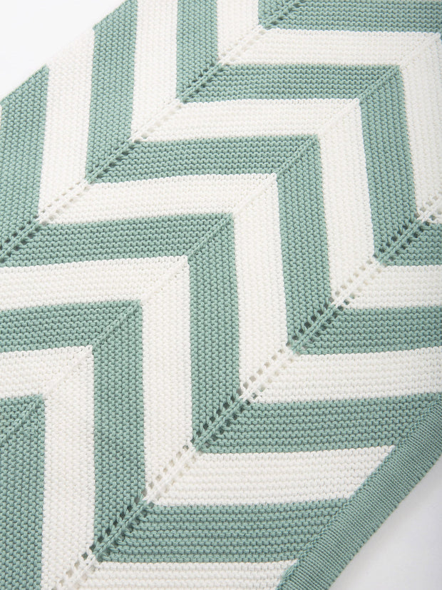 Chevron Strickdecke Soft Tannen Grün