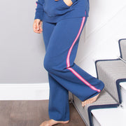 Woman in hinton knit loungers navy
