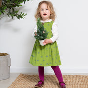 Girl in little flora kleid