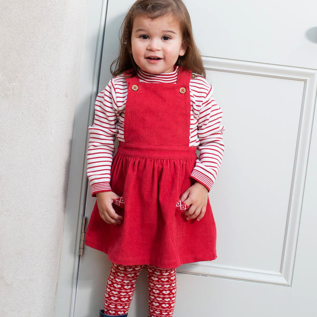 Girl in nordic heart strumpfhose