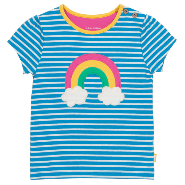 
Mädchen im rainbow t-shirt